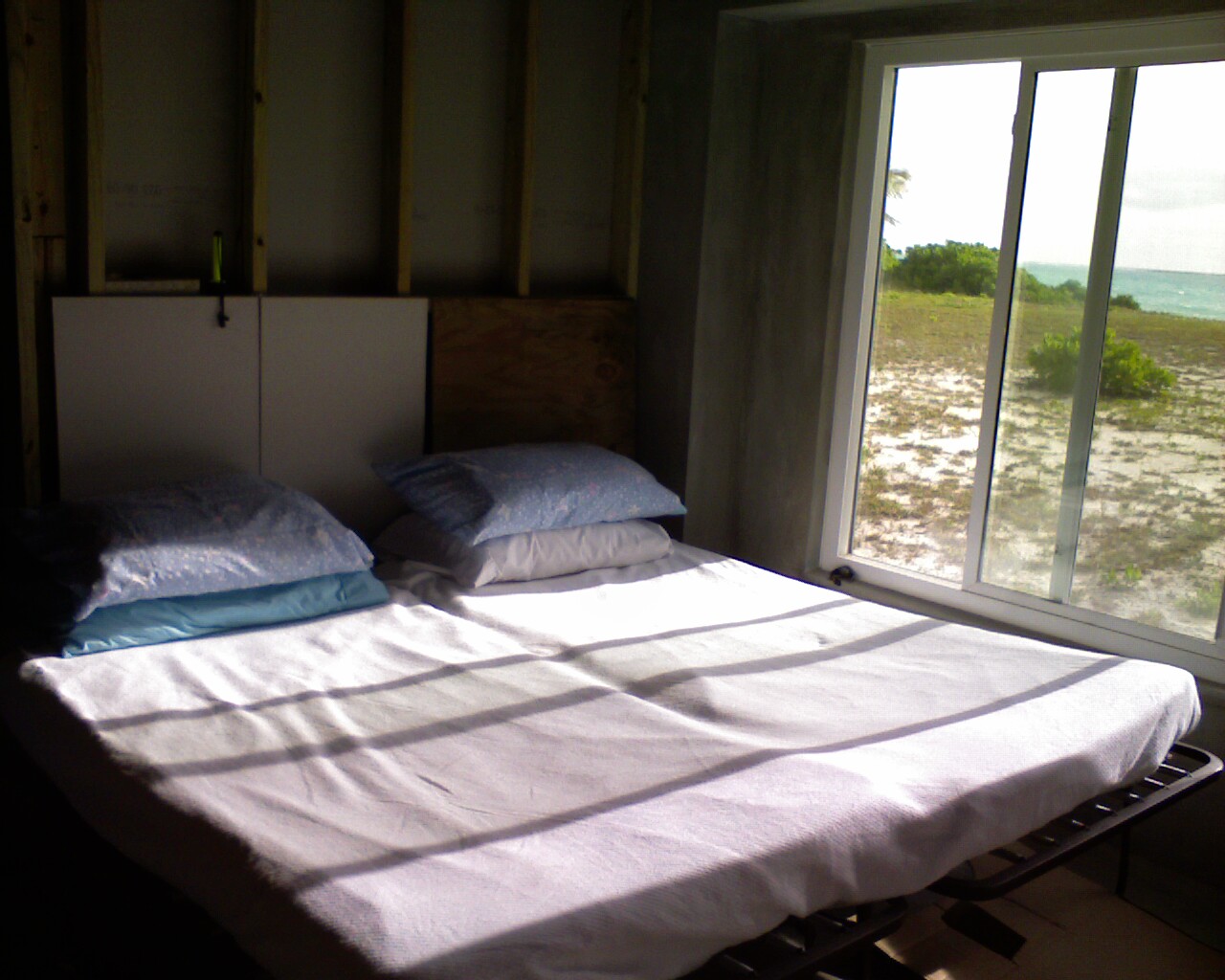 bedroom2008.jpg